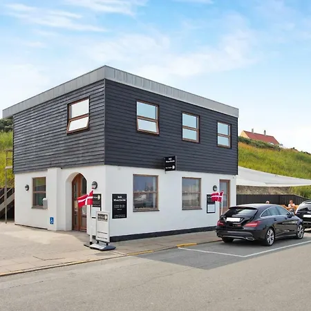 Bed & Breakfast Wharfside 3*